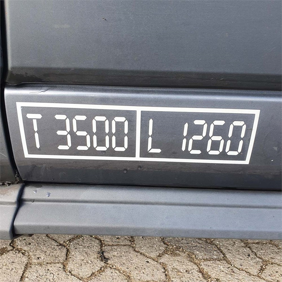 Ford Transit 350 L2h2 - 2.2.TDCI - فان: صور 5 Ford Transit 350 L2h2 - 2.2.TDCI - فان: صور 5