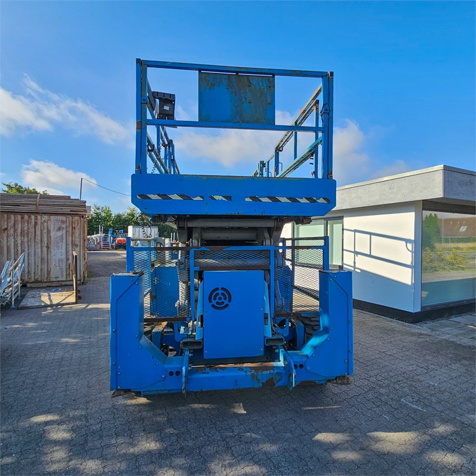 Genie GS-5390 - رافعات مقصية: صور 3 Genie GS-5390 - رافعات مقصية: صور 3