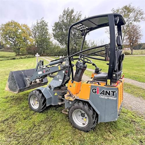 Giant D254SW - شيول صغير: صور 3 Giant D254SW - شيول صغير: صور 3