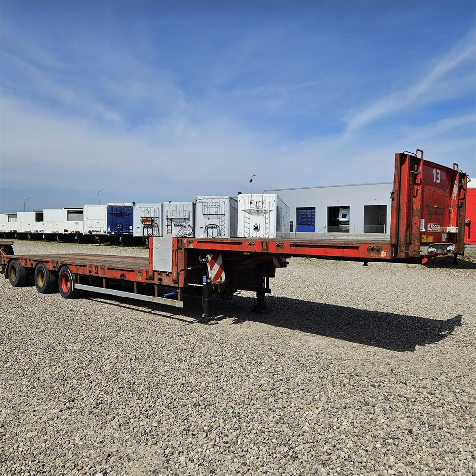 HRD Flatbed - نصف مقطورة مسطحة: صور 4 HRD Flatbed - نصف مقطورة مسطحة: صور 4