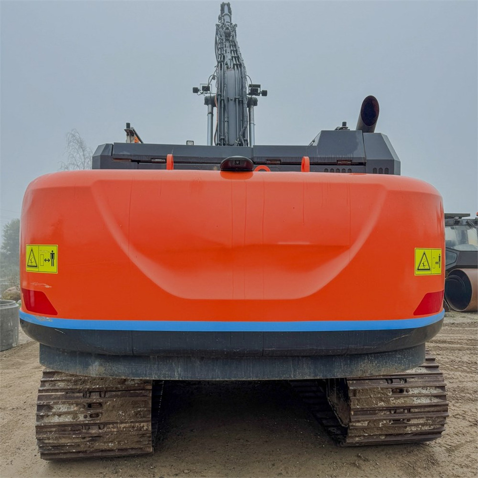 Hitachi ZX350 LC-6 - حفارات زحافة: صور 5 Hitachi ZX350 LC-6 - حفارات زحافة: صور 5