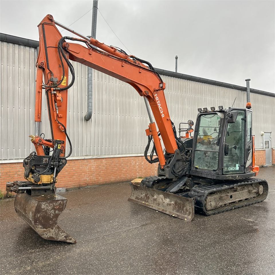 Hitachi ZX85 USB-6 - حفارة مصغرة: صور 4 Hitachi ZX85 USB-6 - حفارة مصغرة: صور 4