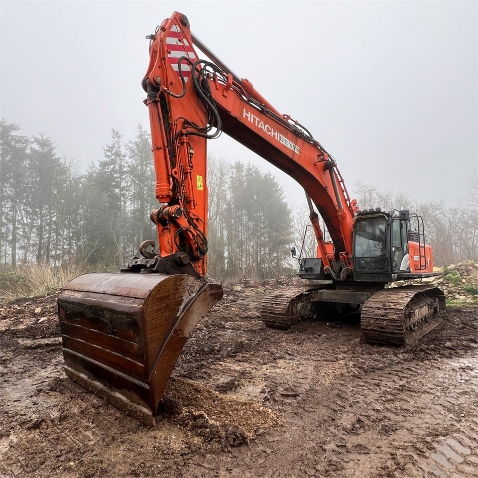 Hitachi Zaxis 470LCH-5B - حفارات زحافة: صور 5 Hitachi Zaxis 470LCH-5B - حفارات زحافة: صور 5