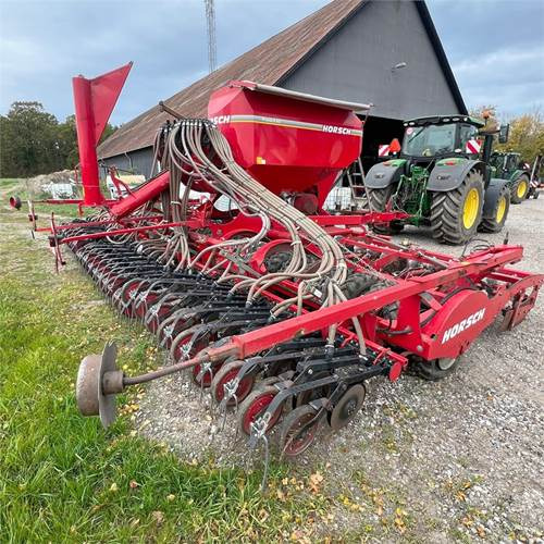 Horsch Pronto 8 DC - آلات البذر والغرس والشتل: صور 1 Horsch Pronto 8 DC - آلات البذر والغرس والشتل: صور 1
