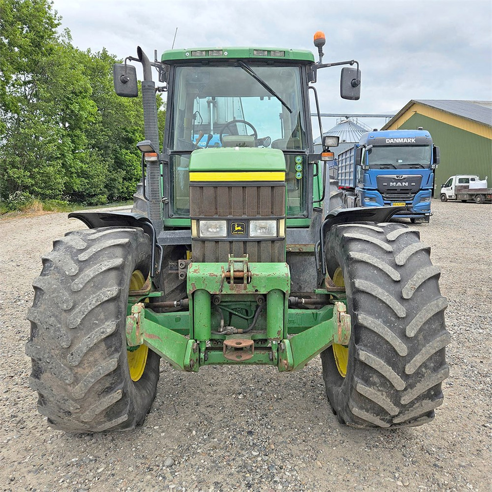 John Deere 6910 - جرار: صور 4 John Deere 6910 - جرار: صور 4