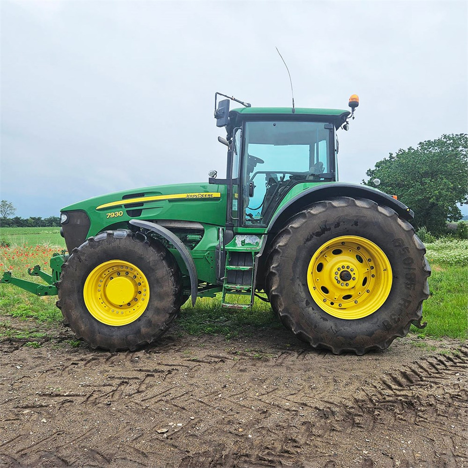 John Deere 7930 - جرار: صور 2 John Deere 7930 - جرار: صور 2