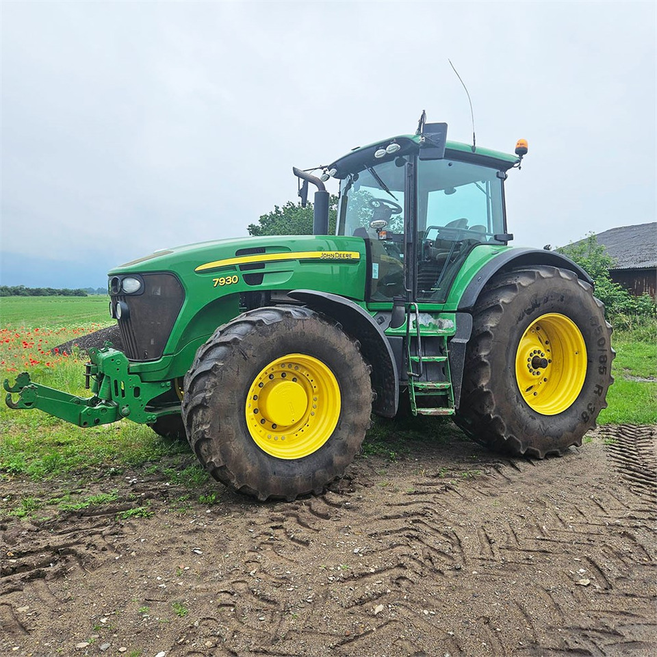 John Deere 7930 - جرار: صور 1 John Deere 7930 - جرار: صور 1