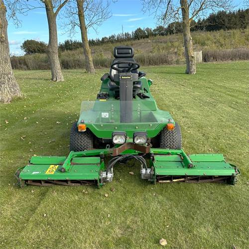 John Deere Roberline 900 - جزازة المروج: صور 2 John Deere Roberline 900 - جزازة المروج: صور 2