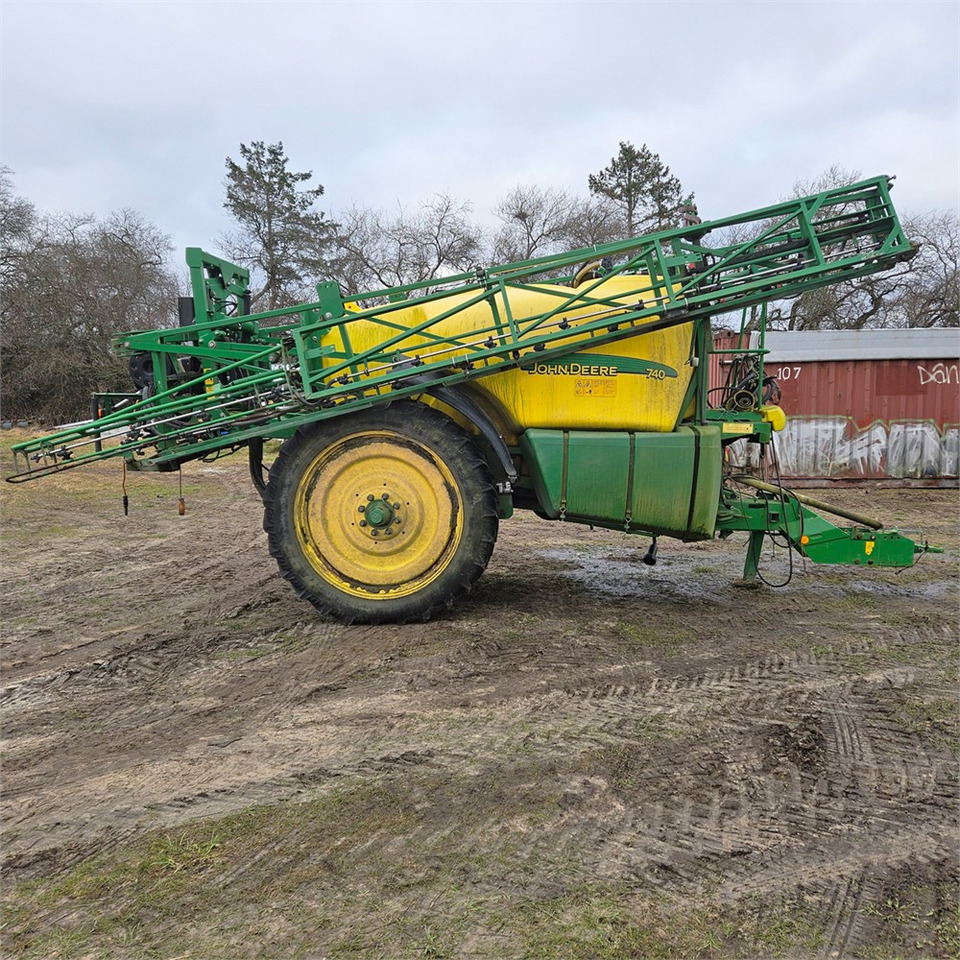 John Deere TRSP 740/25 - آلة الرش: صور 2 John Deere TRSP 740/25 - آلة الرش: صور 2