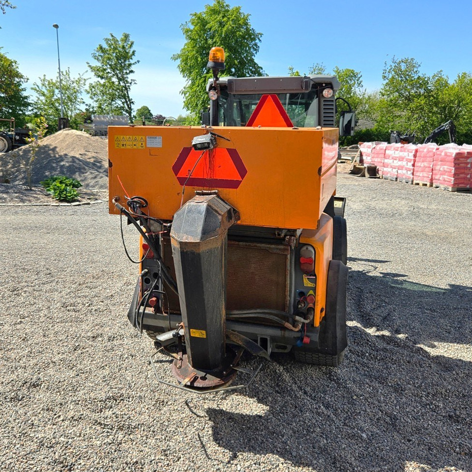 Kärcher MIC D - سيارة بلدية: صور 4 Kärcher MIC D - سيارة بلدية: صور 4