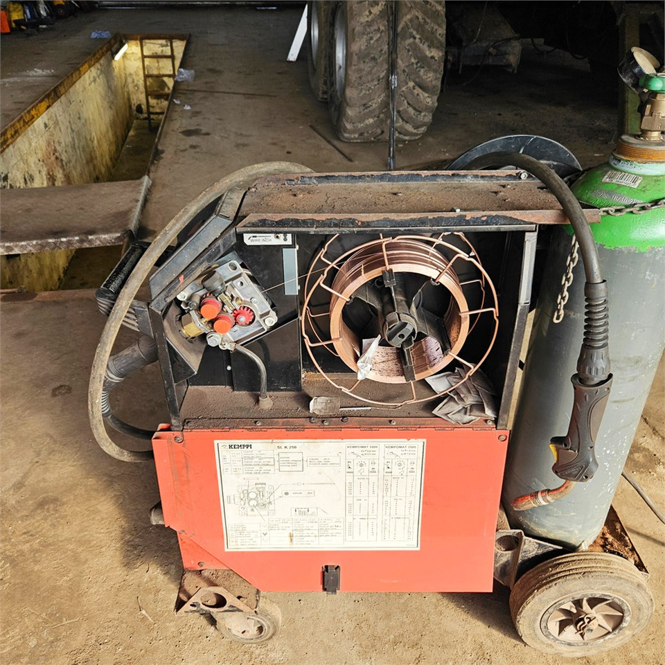 Kemppi Kempmat 2500 Svejserværk - ادوات لحام: صور 4 Kemppi Kempmat 2500 Svejserværk - ادوات لحام: صور 4