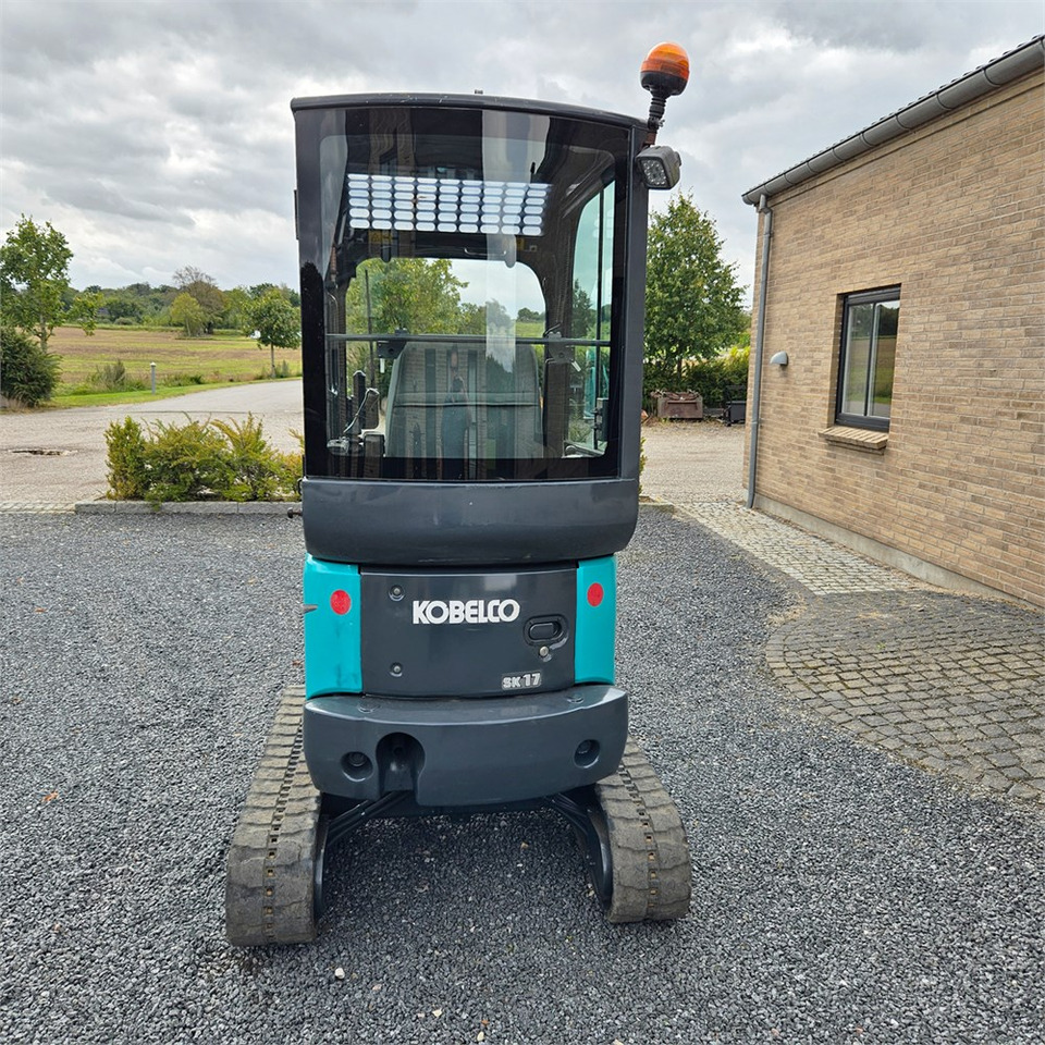 Kobelco SK17 SR-3 - حفارة مصغرة: صور 4 Kobelco SK17 SR-3 - حفارة مصغرة: صور 4