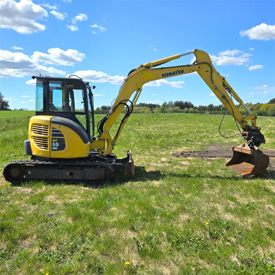 Komatsu PC 55 MR-3 - حفارة مصغرة: صور 3 Komatsu PC 55 MR-3 - حفارة مصغرة: صور 3