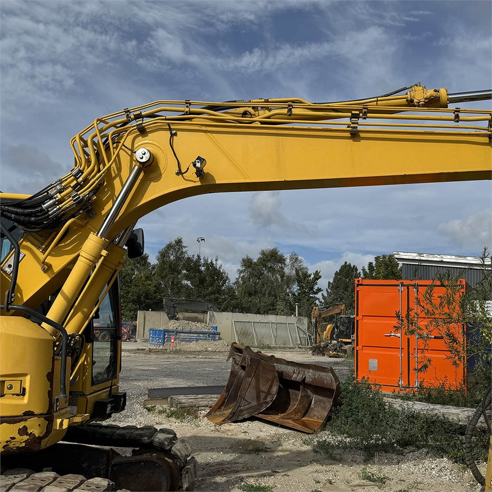 حفارات زحافة Komatsu PC138US: صور 23