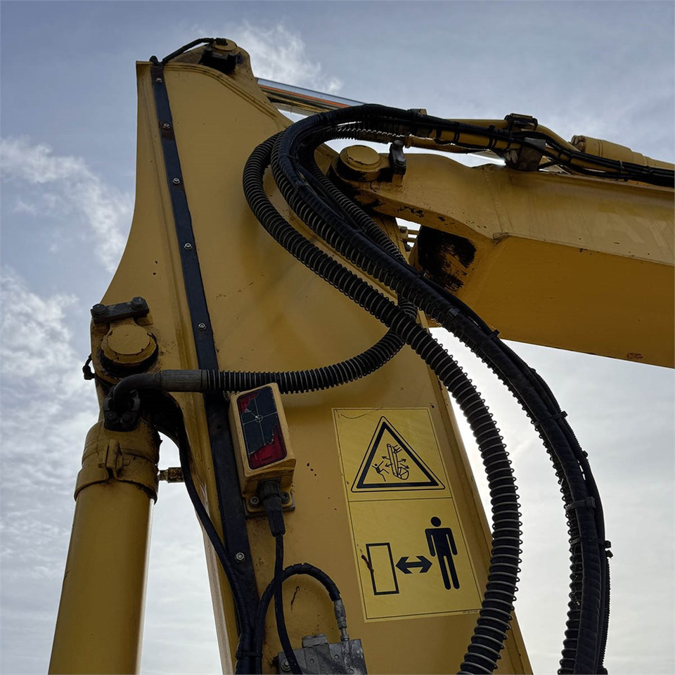 حفارات زحافة Komatsu PC138US: صور 34