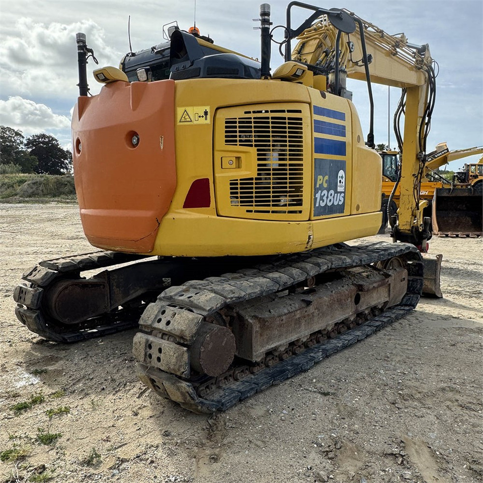 Komatsu PC138US - حفارات زحافة: صور 4 Komatsu PC138US - حفارات زحافة: صور 4