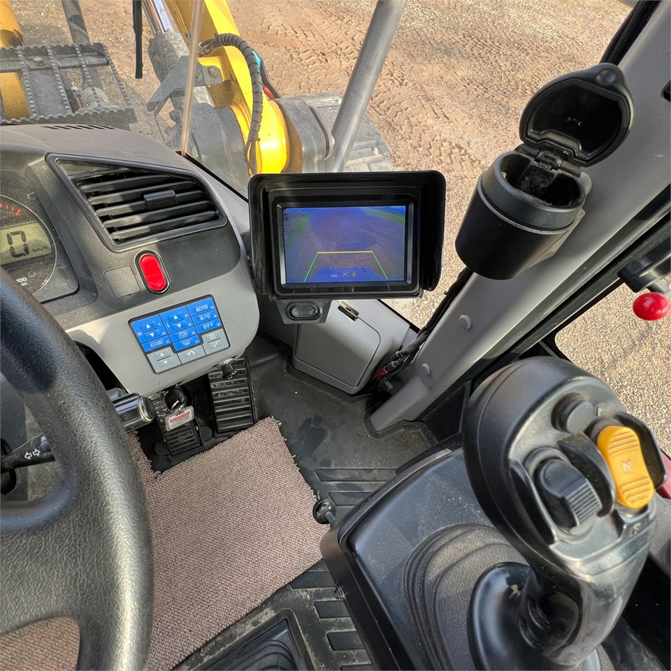 اللودر بعجل Komatsu WA480-8: صور 18