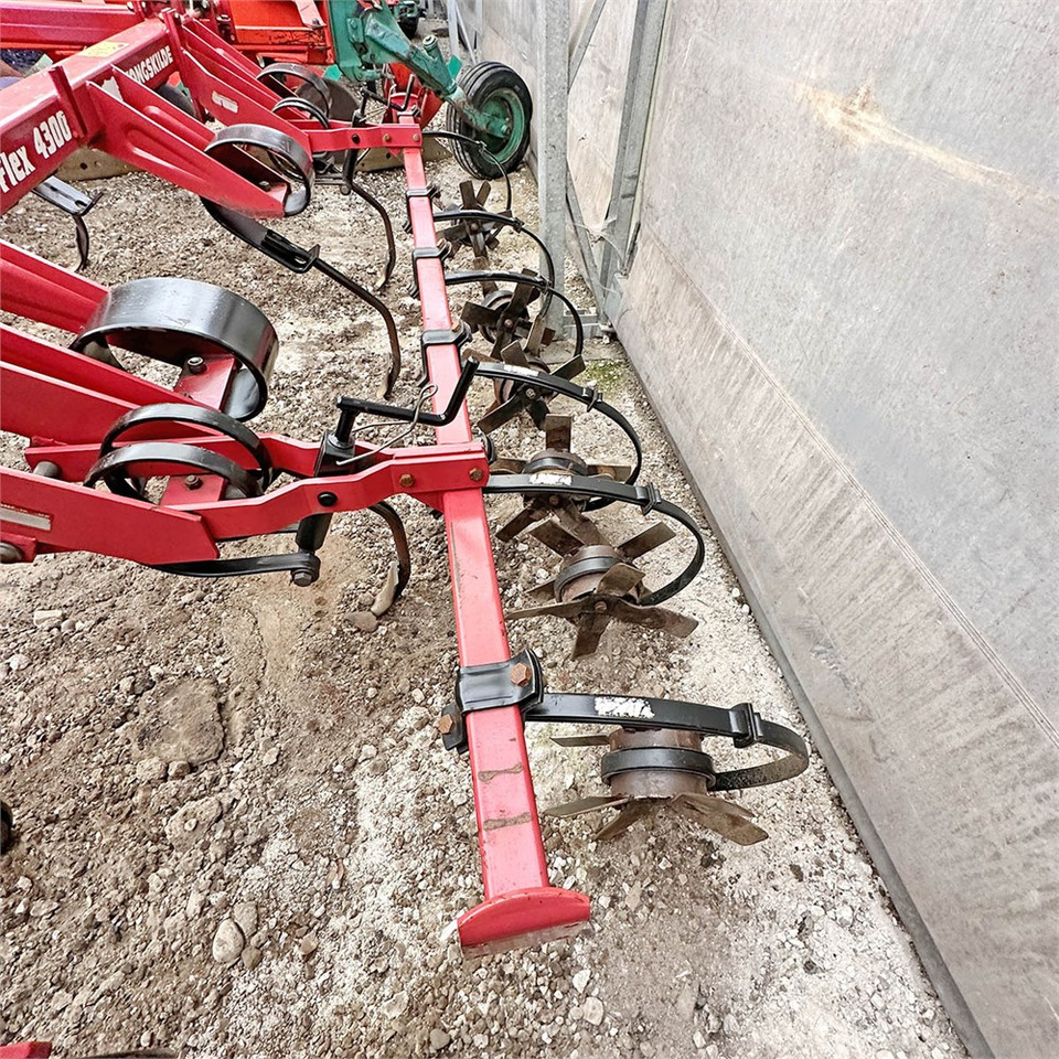 Kongskilde Vibroflex 4300 - مسلفة: صور 1 Kongskilde Vibroflex 4300 - مسلفة: صور 1