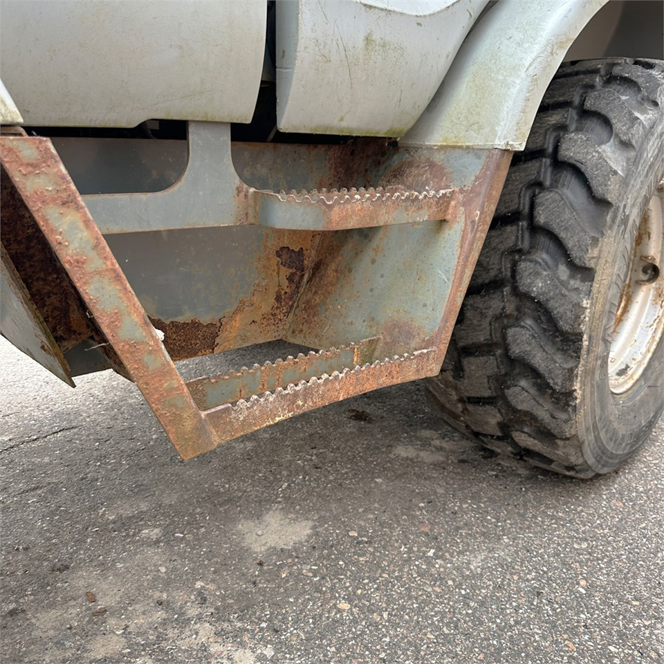 Kramer 380 إيجار Kramer 380: صور 39 Kramer 380 إيجار Kramer 380: صور 39