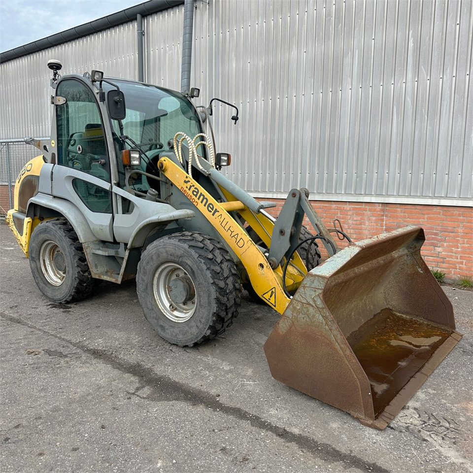 Kramer 380 إيجار Kramer 380: صور 10 Kramer 380 إيجار Kramer 380: صور 10