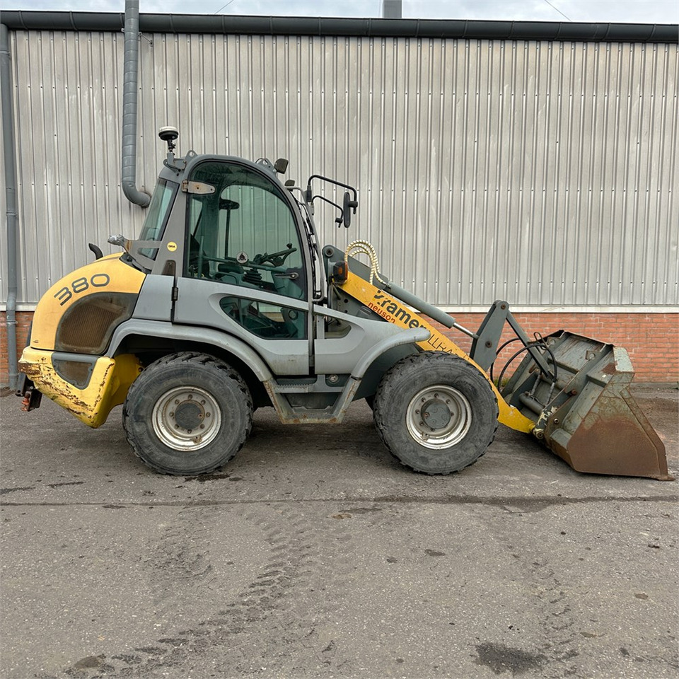 Kramer 380 إيجار Kramer 380: صور 9 Kramer 380 إيجار Kramer 380: صور 9