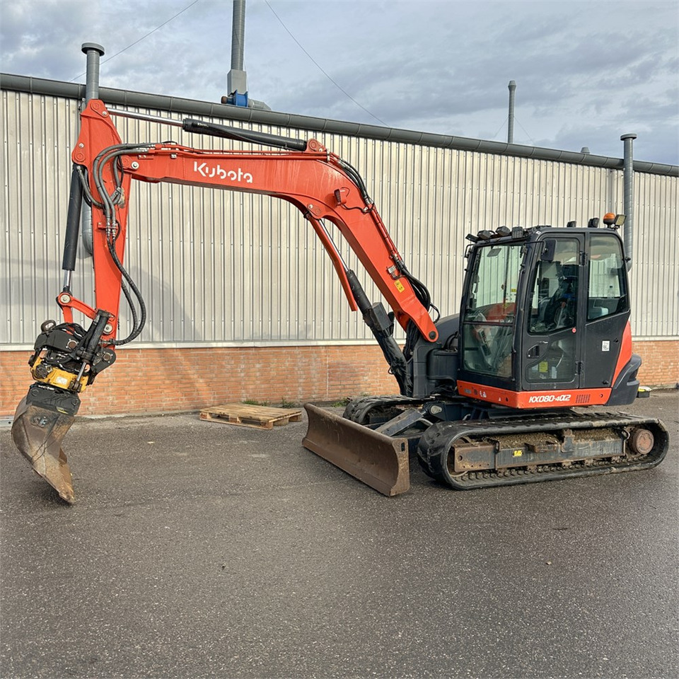 Kubota KX080-4 A2 - حفارة مصغرة: صور 2 Kubota KX080-4 A2 - حفارة مصغرة: صور 2