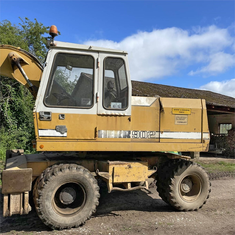 Liebherr A 902 - حفارة على عجلات: صور 3 Liebherr A 902 - حفارة على عجلات: صور 3