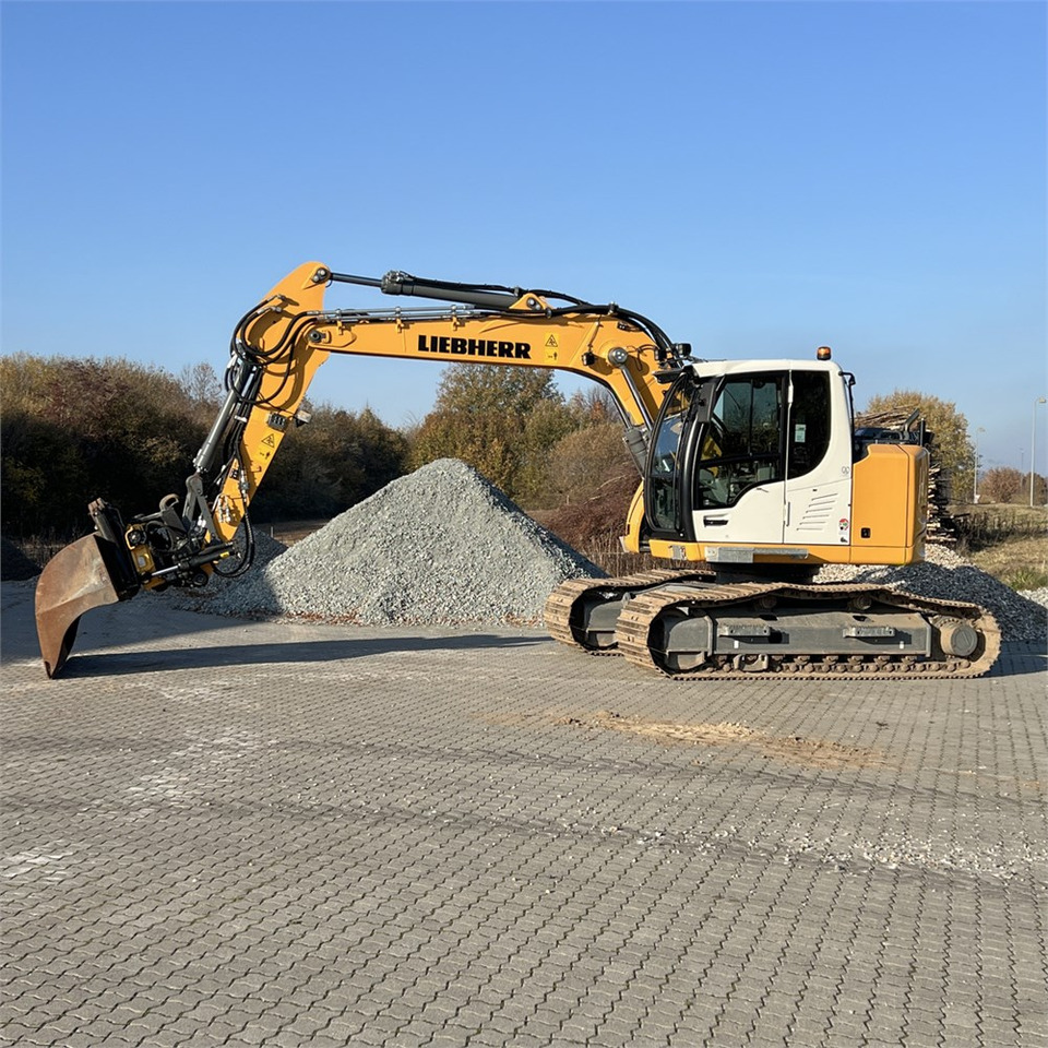 Liebherr R914 Compact S - حفارات زحافة: صور 1 Liebherr R914 Compact S - حفارات زحافة: صور 1