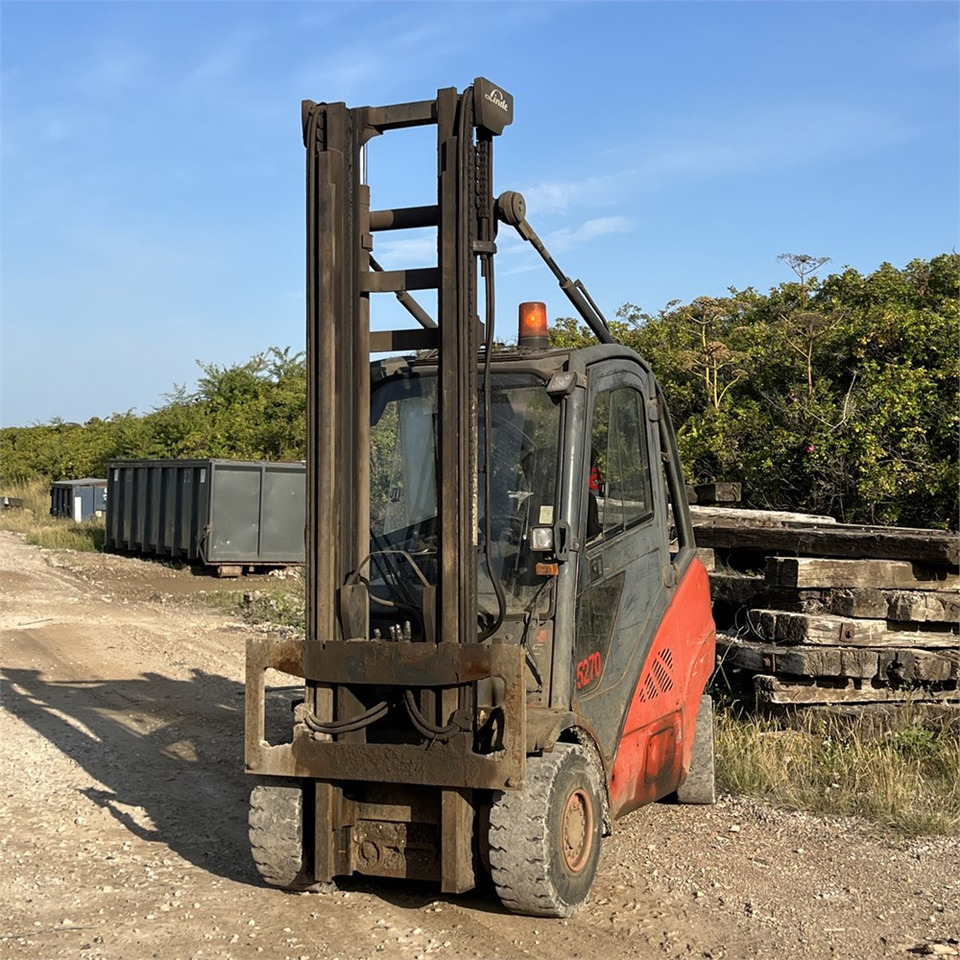 رافعة شوكية Linde H35D: صور 10 رافعة شوكية Linde H35D: صور 10