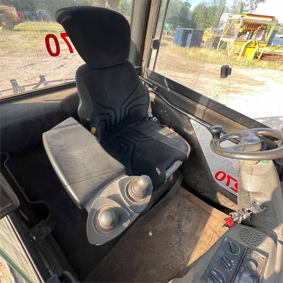 رافعة شوكية Linde H35D: صور 14 رافعة شوكية Linde H35D: صور 14