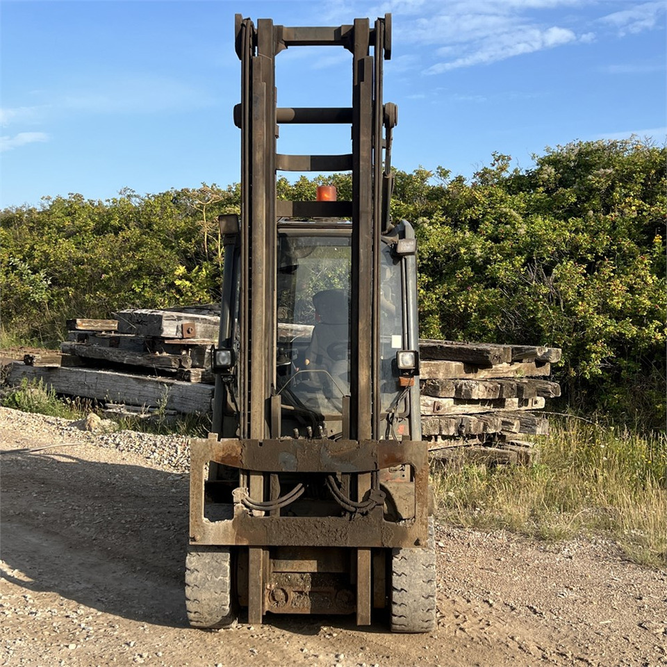 رافعة شوكية Linde H35D: صور 9 رافعة شوكية Linde H35D: صور 9