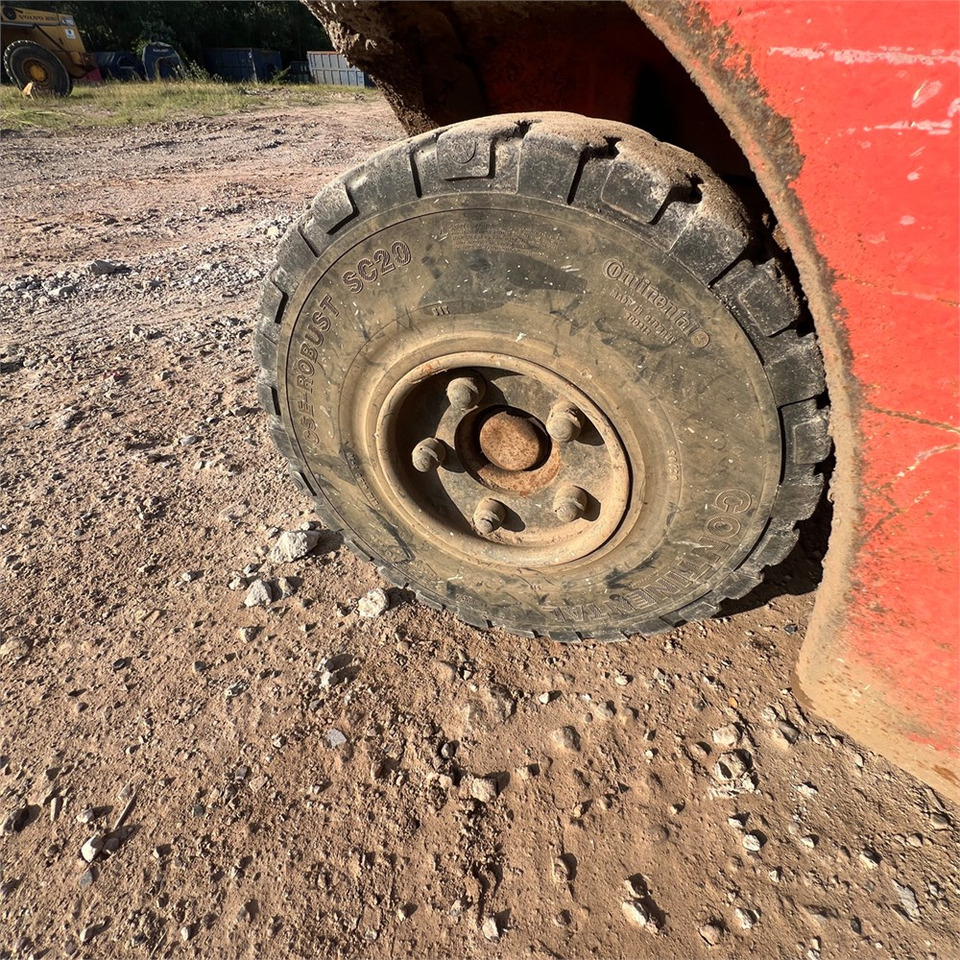 رافعة شوكية Linde H35D: صور 28 رافعة شوكية Linde H35D: صور 28