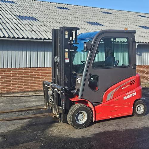 Manitou ME430 - رافعة شوكية: صور 1 Manitou ME430 - رافعة شوكية: صور 1