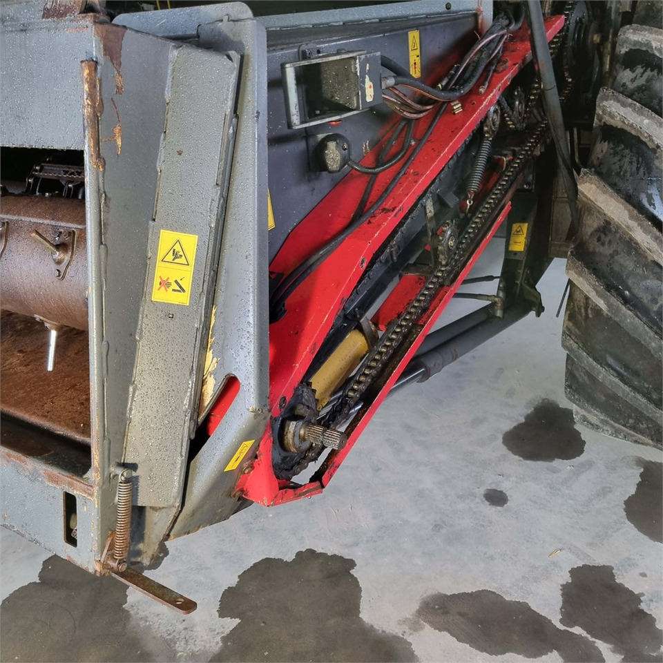 آلة حصاد Massey Ferguson 7270 BETA: صور 34