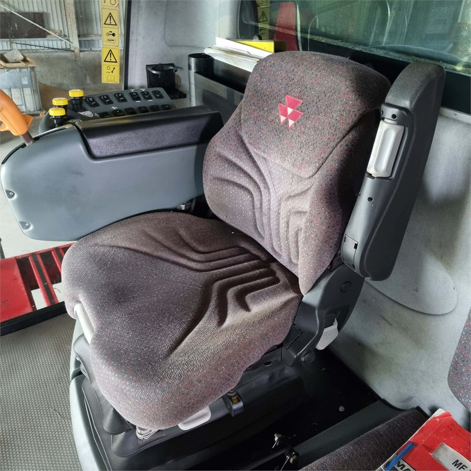 آلة حصاد Massey Ferguson 7270 BETA: صور 11