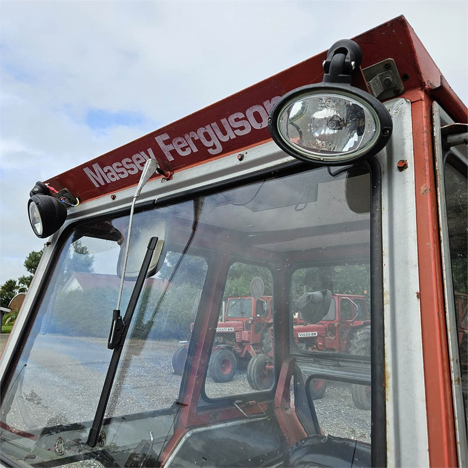 جرار Massey Ferguson MF135: صور 30