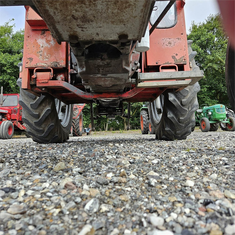 جرار Massey Ferguson MF135: صور 37