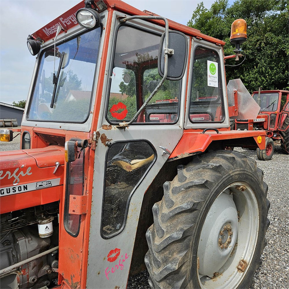 جرار Massey Ferguson MF135: صور 9