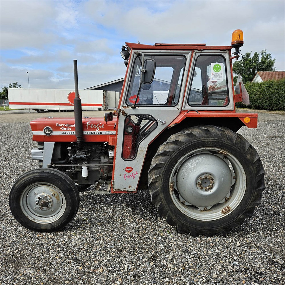 جرار Massey Ferguson MF135: صور 6