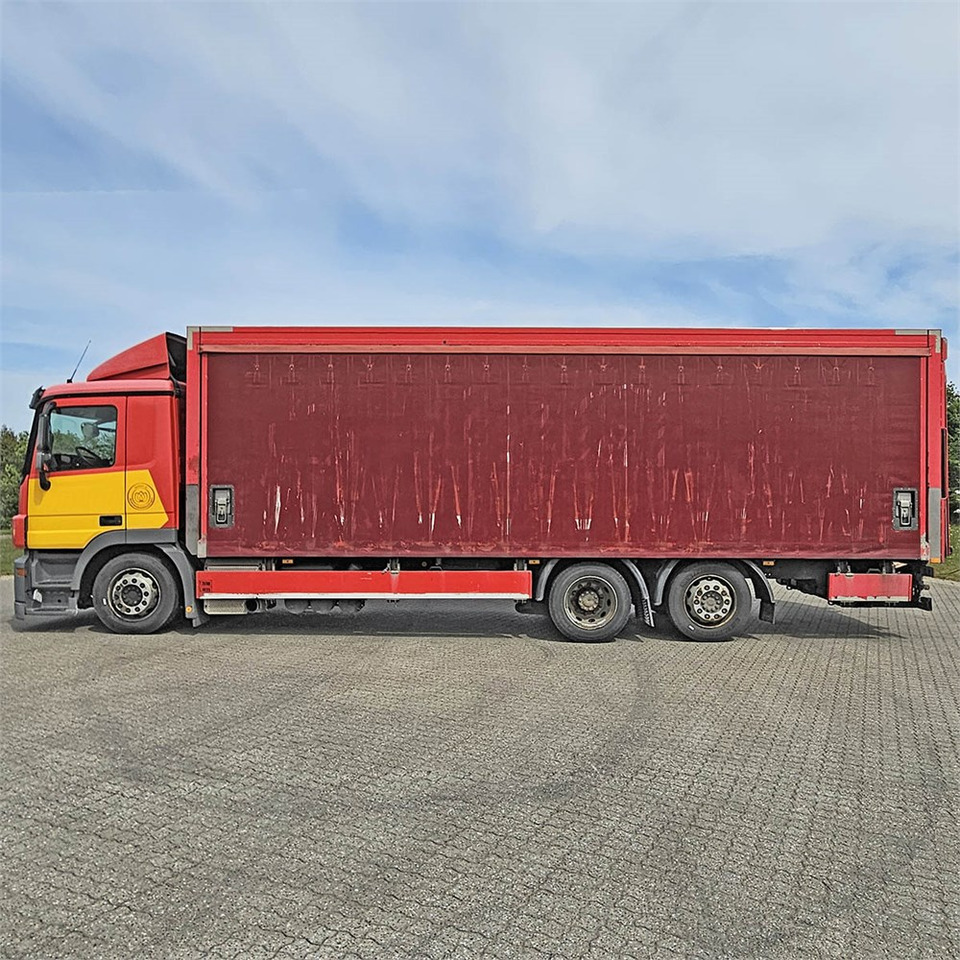 Mercedes Actros 2541 - بصندوق مغلق شاحنة: صور 2 Mercedes Actros 2541 - بصندوق مغلق شاحنة: صور 2