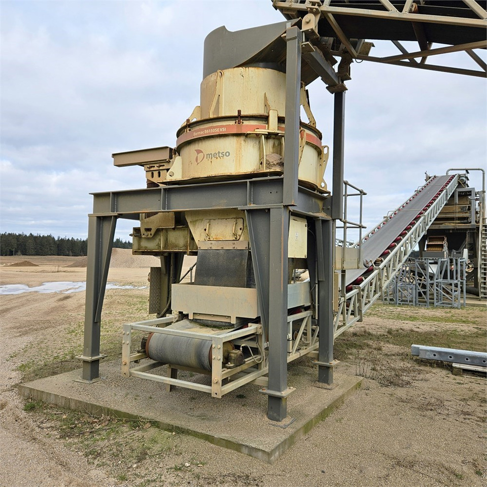 Metso Barmac B6150SE - كسارة مخرو: صور 2 Metso Barmac B6150SE - كسارة مخرو: صور 2