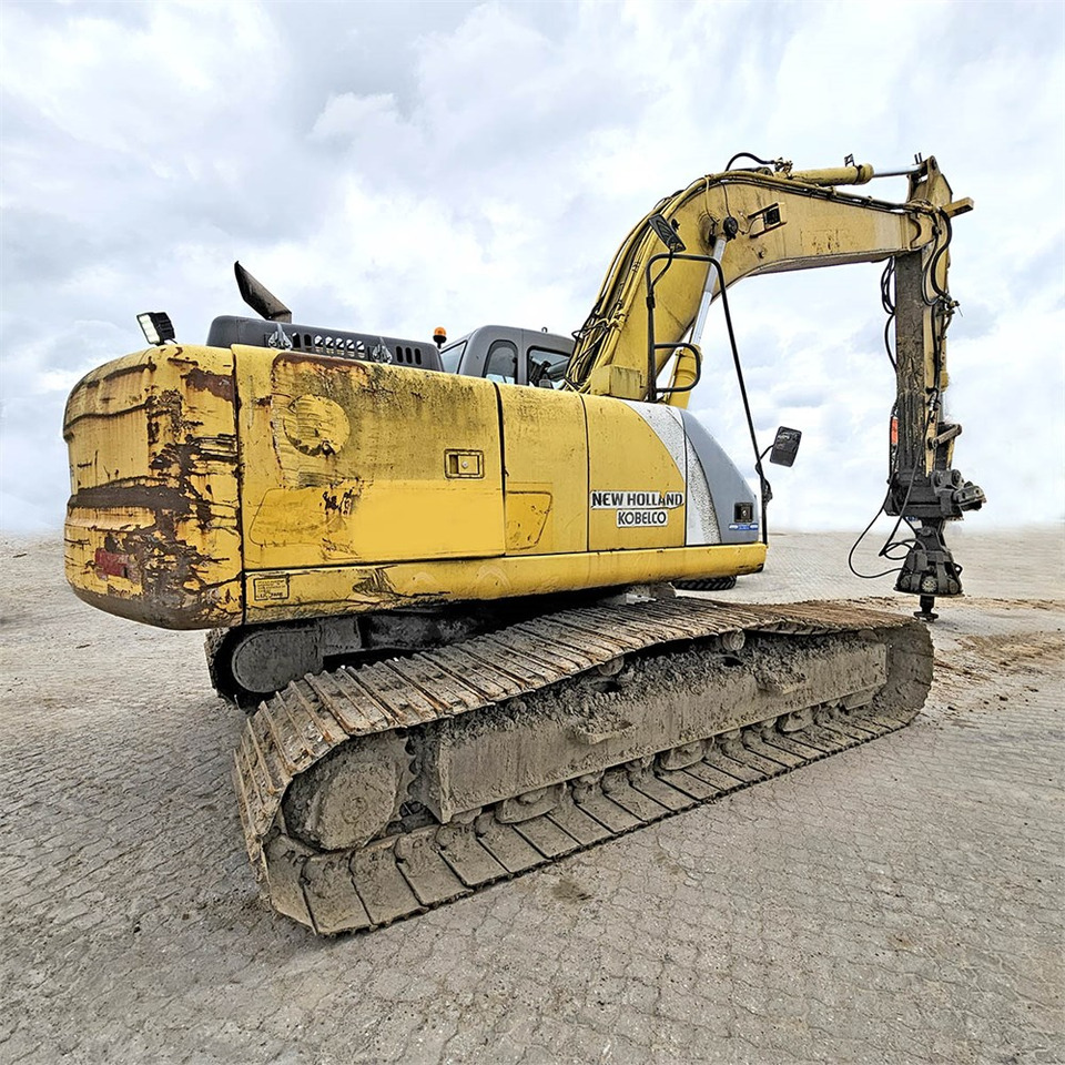 New Holland E265 - حفارات زحافة: صور 3 New Holland E265 - حفارات زحافة: صور 3