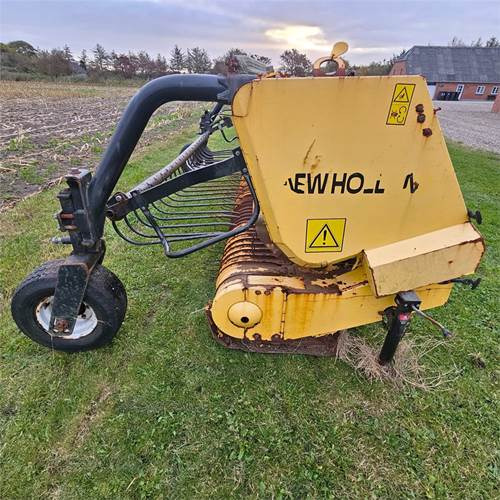 New Holland FX40 - آلة حصاد: صور 3 New Holland FX40 - آلة حصاد: صور 3