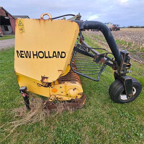 آلة حصاد New Holland FX40: صور 6