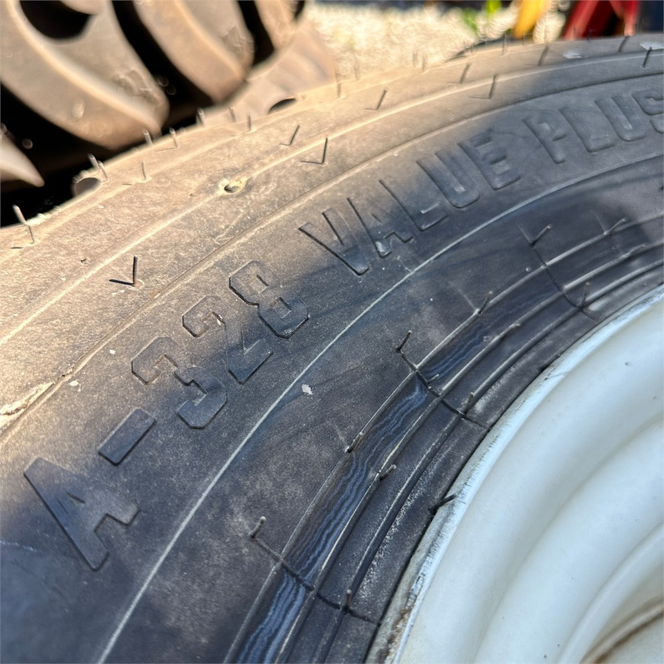 New Holland Græs hjul til T4 serien - جرار: صور 4 New Holland Græs hjul til T4 serien - جرار: صور 4