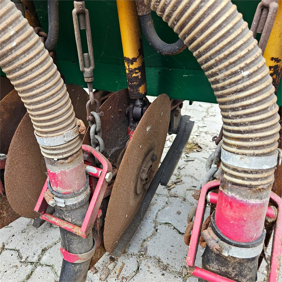 Samson 1200001 - آلات الأسمدة: صور 5 Samson 1200001 - آلات الأسمدة: صور 5