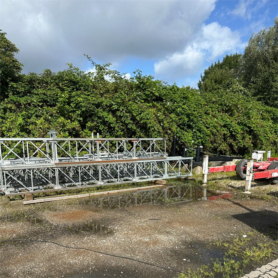 منصات هيدروليكية متنقلة Scanclimber SC 8000: صور 17 منصات هيدروليكية متنقلة Scanclimber SC 8000: صور 17