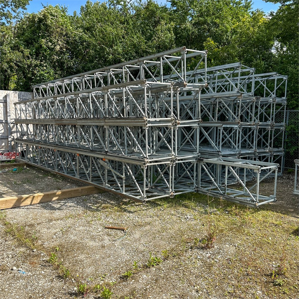 منصات هيدروليكية متنقلة Scanclimber SC 8000: صور 18 منصات هيدروليكية متنقلة Scanclimber SC 8000: صور 18