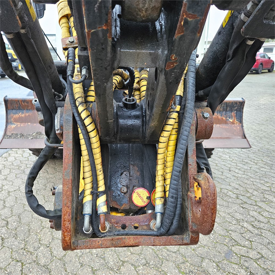 حفارة على عجلات Schaeff-Terex TW110: صور 37