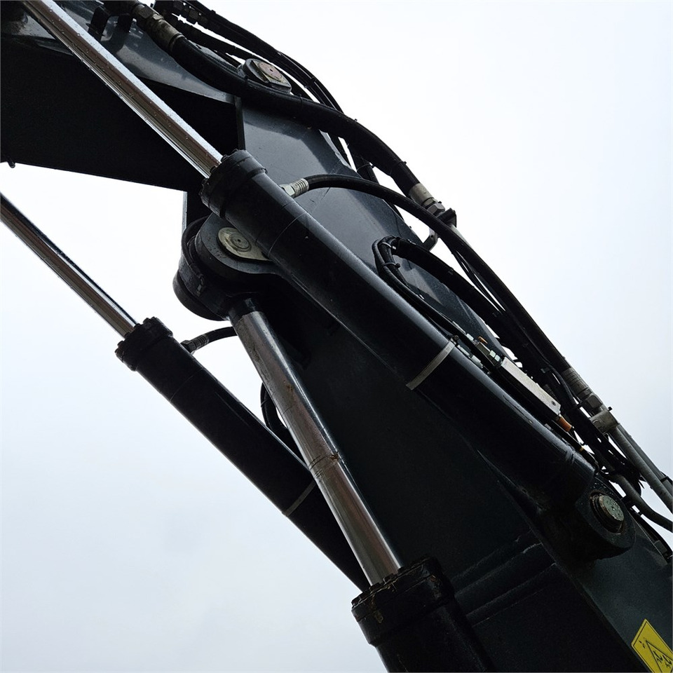 حفارة على عجلات Schaeff-Terex TW110: صور 35